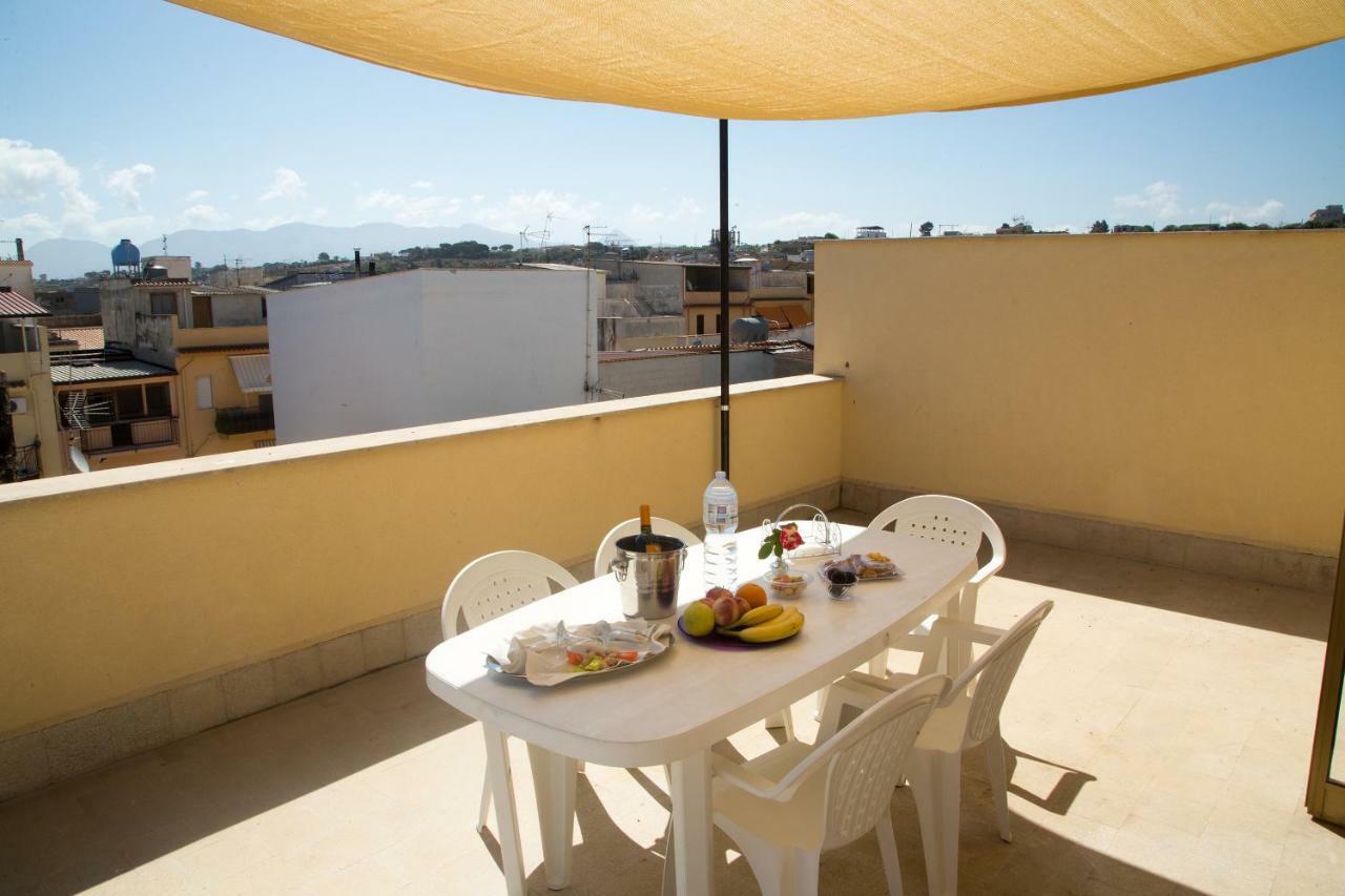 Sicilia Case Vacanze Balestrate Bagian luar foto