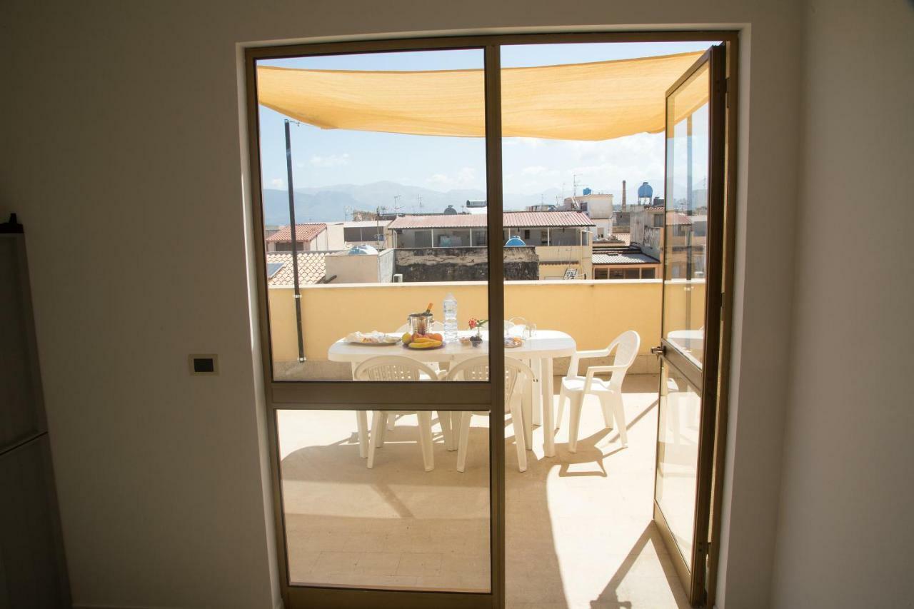 Sicilia Case Vacanze Balestrate Bagian luar foto