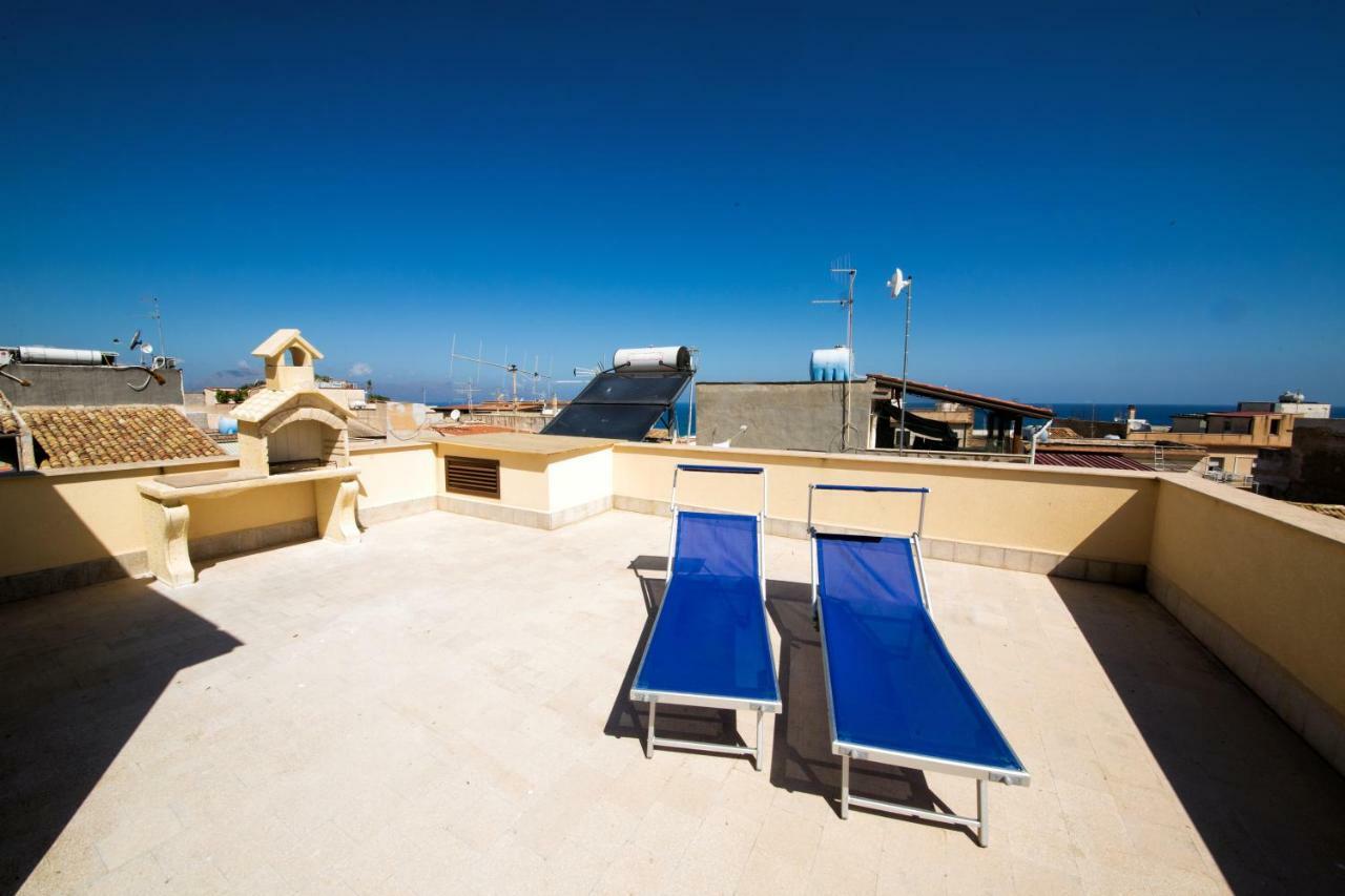 Sicilia Case Vacanze Balestrate Bagian luar foto